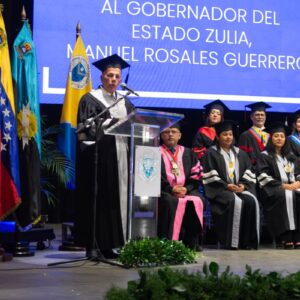 #ZULIA Gobernador Manuel Rosales recibe doctorado honoris causa de Universidad Católica de Maracaibo: «La educación transforma la sociedad»