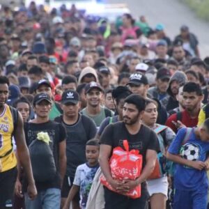 La salida escogida por los venezolanos: Panamá se prepara para contener tsunami de migrantes