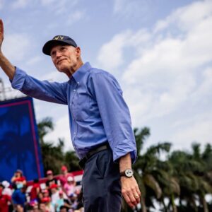 Ante nombramientos de gabinete: Los republicanos triunfantes se enfrentan a la influencia de Trump al regresar al Capitolio