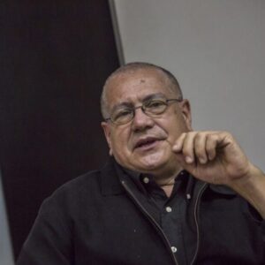 Politólogo Santolo: En la PUD están escondidos porque el 28J vendieron puras fantasías