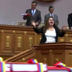 SIN PERDER EL TOQUE SATÁNICO: Diputada Iris Varela reaparece proponiendo confiscar bienes a MCM y demás opositores