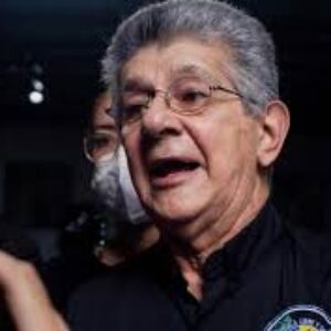 #VENEZUELA AD y UNT proponen no renovar AN 2015 a cambio de la liberación de presos políticos