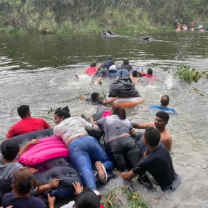 Estados Unidos restituirá la detención de familias migrantes cuando Trump tome el poder