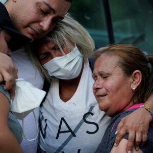 #ULTIMAHORA The New York Times: Funcionarios de Trump revocan extensión de protecciones de Biden para venezolanos