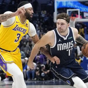 El traspaso más sorprendente en la historia de la NBA ocurrió en plena noche
