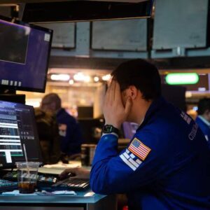 Wall Street sufre su peor caída diaria desde la pandemia: La bolsa de México lidera las ganancias