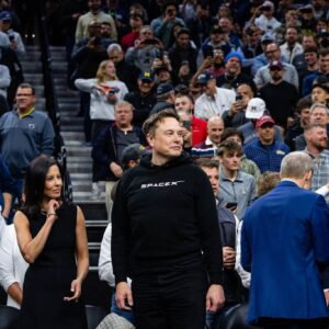 #TENDENCIA Elon Musk afirma haber vendido X a su startup de inteligencia artificial xAI