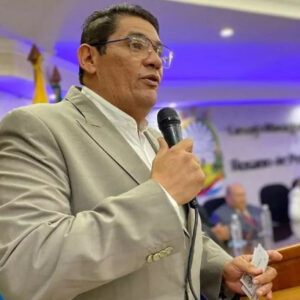 AD de Bernabé presenta candidato a la gobernación del Zulia: Ely Ramón Atencio
