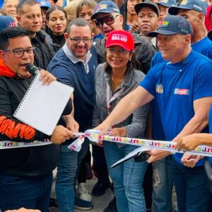 Obra 633 en Gran Caracas: Juntos Todo Es Posible entregado totalmente rehabilitado ambulatorio Plan de Manzano
