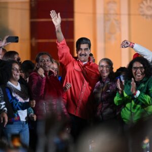 Agencia AFP: Maduro consolida su poder en Venezuela con una victoria en unas elecciones sin oposición