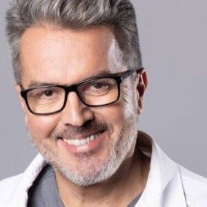 Venezolanos que se distinguen: René Sotelo, referente mundial de la urología robótica