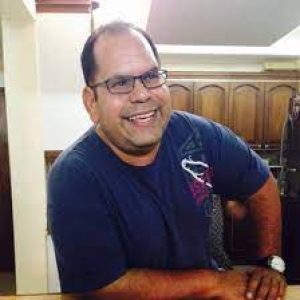 Sal y Pimienta, Mucho ruido (humo) y pocas nueces por Ronald Rodríguez Vargas