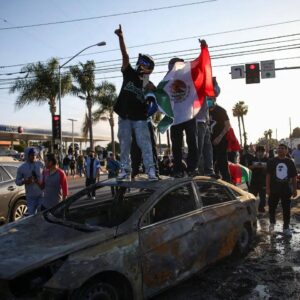 #EEUU Lo que hay que saber sobre las protestas de ICE en Los Ángeles mientras Trump ordena el despliegue de la Guardia Nacional
