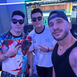 #FARANDULA ¿Juan Miguel y Chyno Miranda preparan tema juntos? Vea (Foto + Video) 