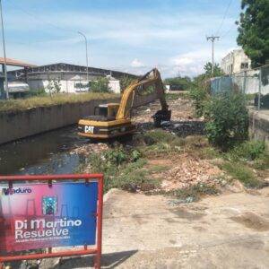 #ZULIA #Maracaibo Instituto Municipal del Ambiente interviene 14 cañadas y 95 ramales