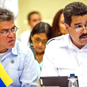 Sin aclarar sobre su paradero: Elías Jaua reapareció  en redes «he tenido comunicación con Maduro»