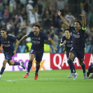 #DEPORTES PSG vence a Tottenham en penales y gana la Supercopa de la UEFA tras remontada final