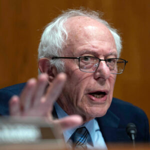 El demócrata Bernie Sanders califica por primera vez la guerra de Israel en Gaza como “genocidio”