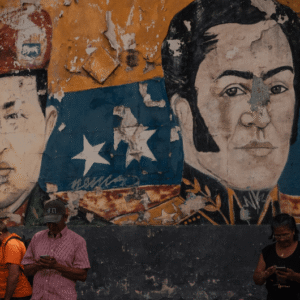 VERDADES Y RUMORES Por Darwin Chávez: Del juego de las traiciones al “sálvese quien pueda y como pueda”