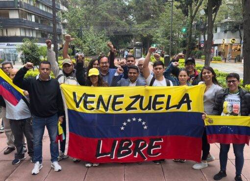 Venezolanos en México celebran Premio Nóbel de María Corina Machado