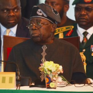 #Alerta Trump amenaza a Nigeria con acción militar por presunta agresión en masa a cristianos