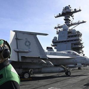 El Nuevo Herald | Aviones de guerra de EEUU patrullan nuevamente cerca de Venezuela, elevando tensión