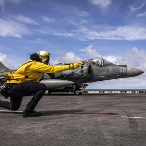 Aviones de ataque a tierra AV-8B Harrier II se dejaron ver por primera vez muy cerca de Venezuela