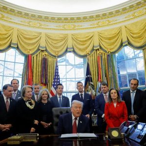 Trump confirmó que acciones contra Maduro van «mucho más allá» de una campaña de presión (VIDEO)