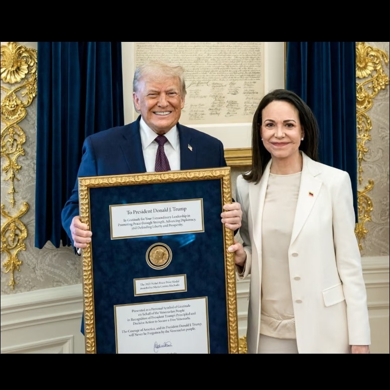 María Corina Machado entrega a Trump su medalla del Premio Nobel de la Paz