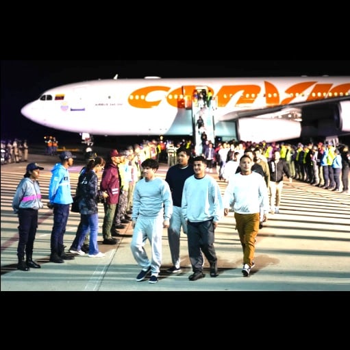 Washington reanuda los vuelos con venezolanos deportados desde EE UU