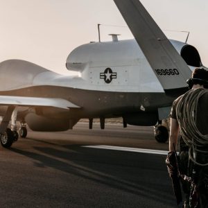 Dron MQ-4C Triton volvió de madrugada para espiar objetivos en la frontera colombo-venezolana