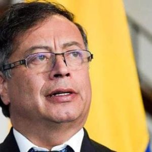 Petro pide investigación «rigurosa» del accidente aéreo que dejó 15 muertos en Colombia