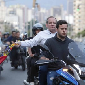 Juan Pablo Guanipa recibió libertad plena, informó su hijo