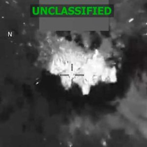 ¡REPORTAN TRES BAJAS! Estados Unidos lanza ataque «cinético letal» contra una supuesta ‘narcolancha’ en el Caribe (+Video)