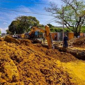 Gobernación sustituye 80 metros de colectores en la calle 43 con avenida 12 de Maracaibo