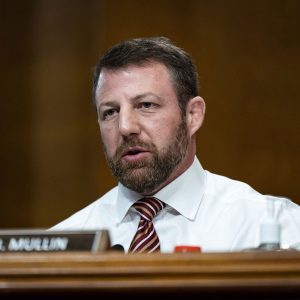 Nominado de Trump para Seguridad Nacional aboga por la democratización de Venezuela (+Video)