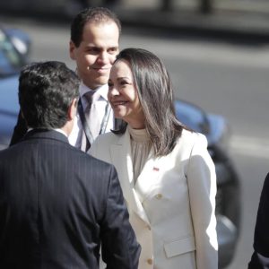 María Corina asiste al Congreso chileno en ceremonia de investidura