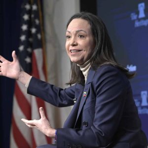 EFE | El retorno de María Corina Machado a Venezuela, una prueba de fuego para Delcy Rodríguez