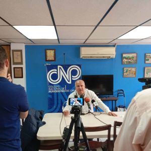 CNP Caracas rechaza títulos «exprés» del chavismo y denuncia avance sistemático hacia la hegemonía comunicacional