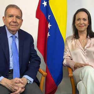 González Urrutia respalda plan de Machado para revitalizar la industria petrolera venezolana