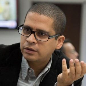 Nicmer Evans pide “amnistía comunicacional” y exige desbloqueo de medios al nuevo director de Conatel