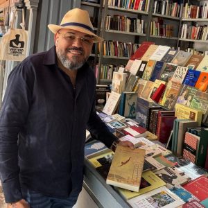 Luis Cuao presenta sus cinco propuestas clave para representar a los colombianos en el exterior