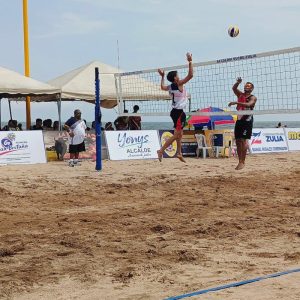 Bobures se prepara para el Torneo Invitacional Nacional de Voleibol de Playa Semana Santa Bobures 2026