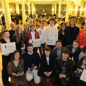 «Cajón de Sastre» El milagro aragonés: “El Conjuro Producciones” una generación que no pidió permiso para soñar Por José Luis Ortiz Güell