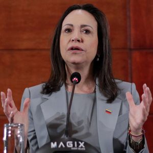 María Corina Machado acusó a Delcy Rodríguez de negar la amnistía selectivamente