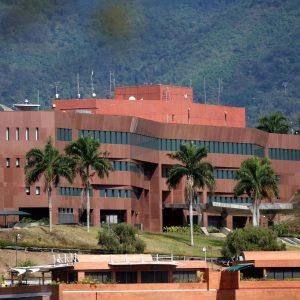 Embajada de EEUU en Venezuela reabre formalmente mientras avanza el plan de Trump