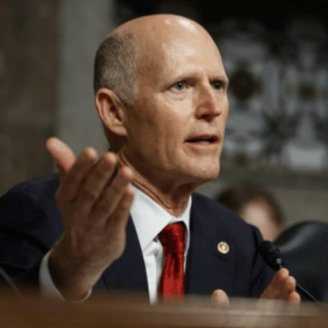 Rick Scott pidió reimponer sanciones contra Delcy Rodríguez tras fin de la amnistía