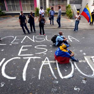 CNP Caracas denuncia «limbo jurídico» contra 20 periodistas como mecanismo de censura prolongada