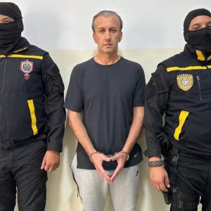 Juicio contra Tareck El Aissami y el caso PDVSA-Cripto se retomará mañana tras ser suspendido en la madrugada de este martes