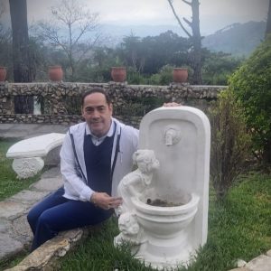 «Cajón de Sastre» Franklin Calvo: sembrador de bambú en el alma Por José Luis Ortiz Güell